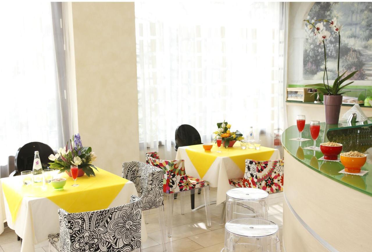 Hotel Il Monte Serravalle Dış mekan fotoğraf