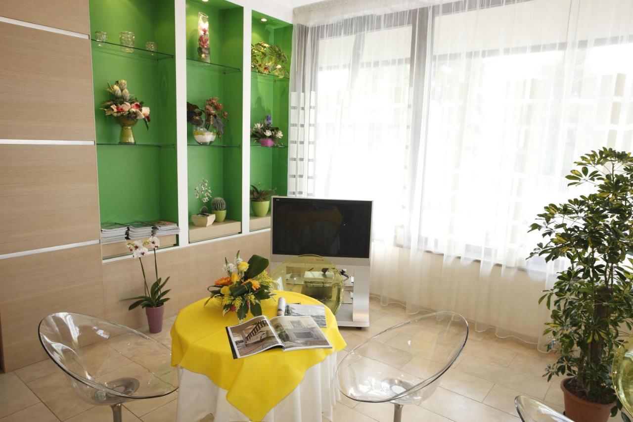 Hotel Il Monte Serravalle Dış mekan fotoğraf