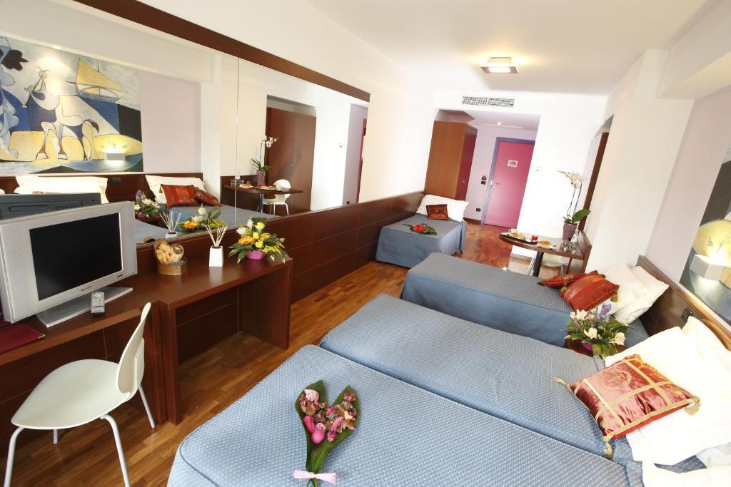 Hotel Il Monte Serravalle Oda fotoğraf